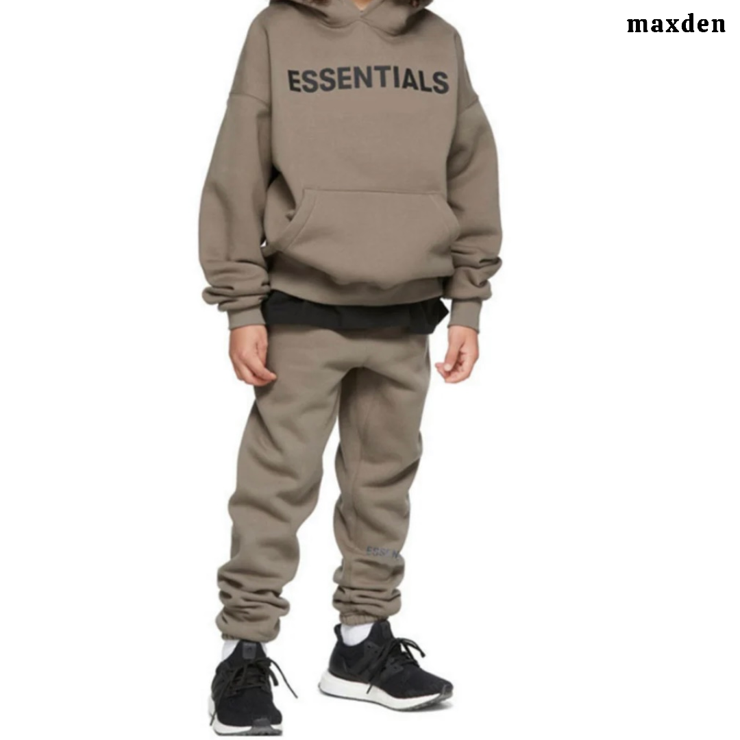 KIDS ESSENTIALS HOODIE + FREE TRACKPANTS